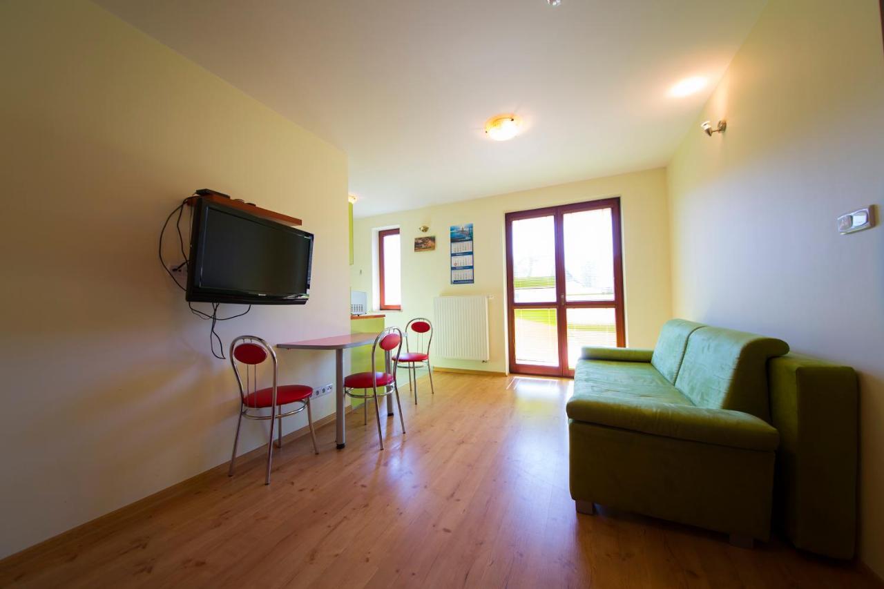 Wyspa Uznam Promenada Apartment ชวีโนวิชแจ ภายนอก รูปภาพ