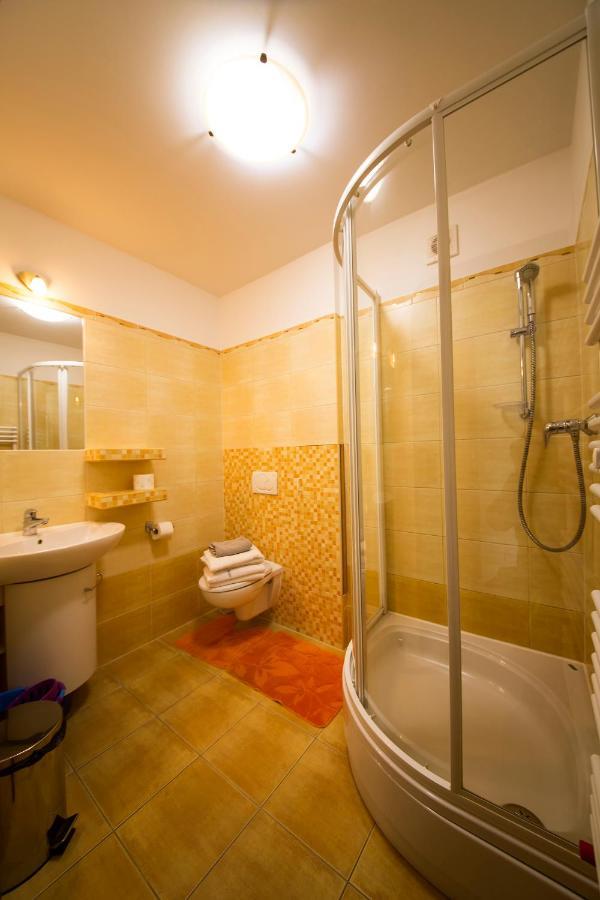 Wyspa Uznam Promenada Apartment ชวีโนวิชแจ ภายนอก รูปภาพ