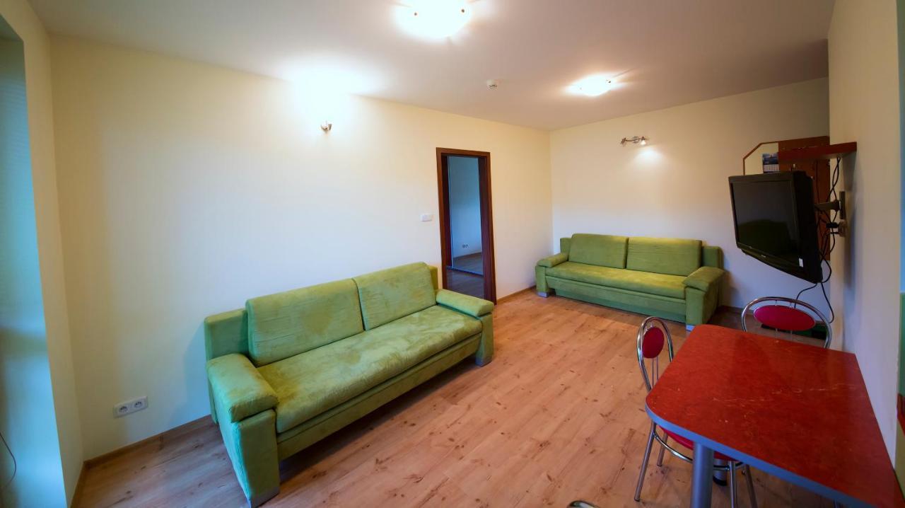 Wyspa Uznam Promenada Apartment ชวีโนวิชแจ ภายนอก รูปภาพ